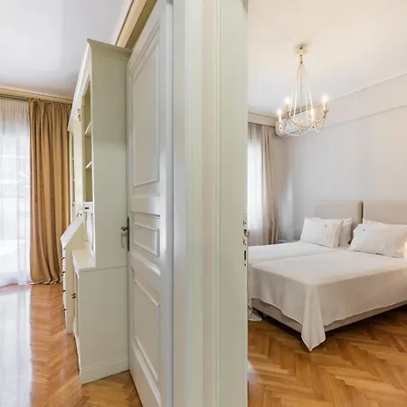 Etoile By Halu!, Chic In The Center * Θεσσαλονίκη
