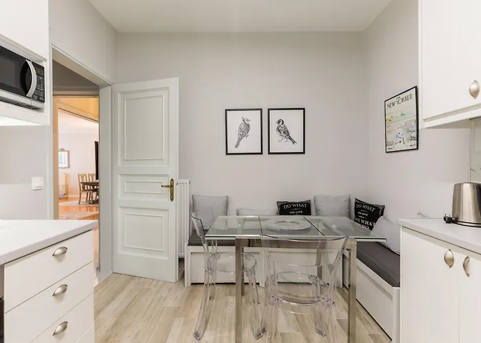 Etoile By Halu!, Chic In The Center Апартаменты Салоники