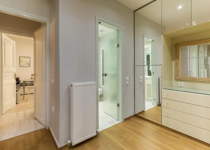 Etoile By Halu!, Chic In The Center Апартаменты *