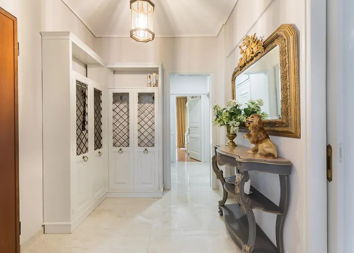 Etoile By Halu!, Chic In The Center Апартаменты