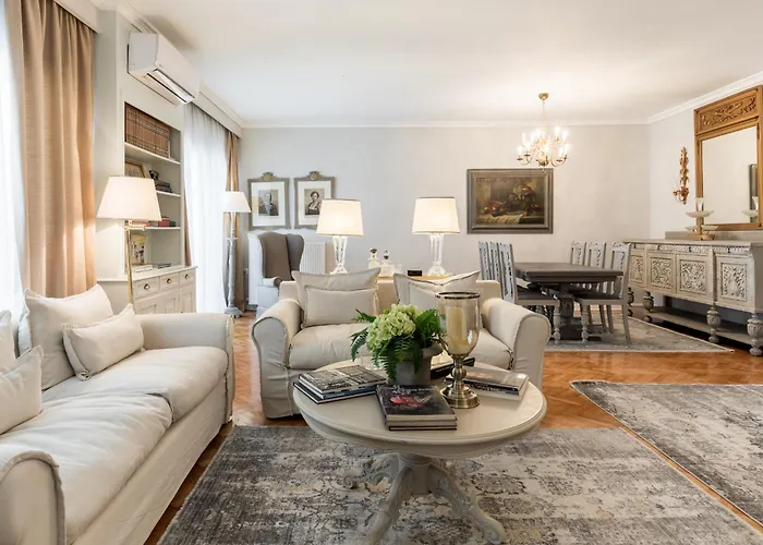 Апартаменты Etoile By Halu!, Chic In The Center *